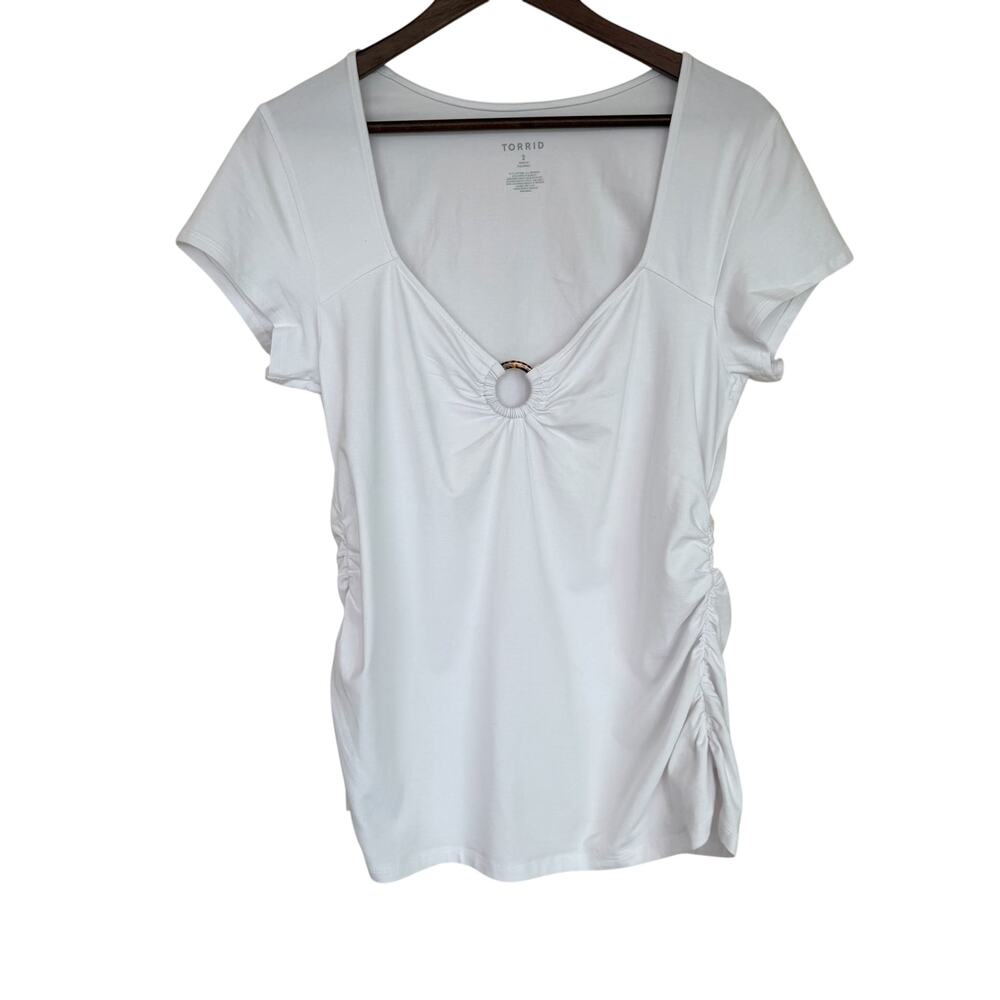 Torrid White Short Sleeve V-Neck Top - Size 2 / 2x